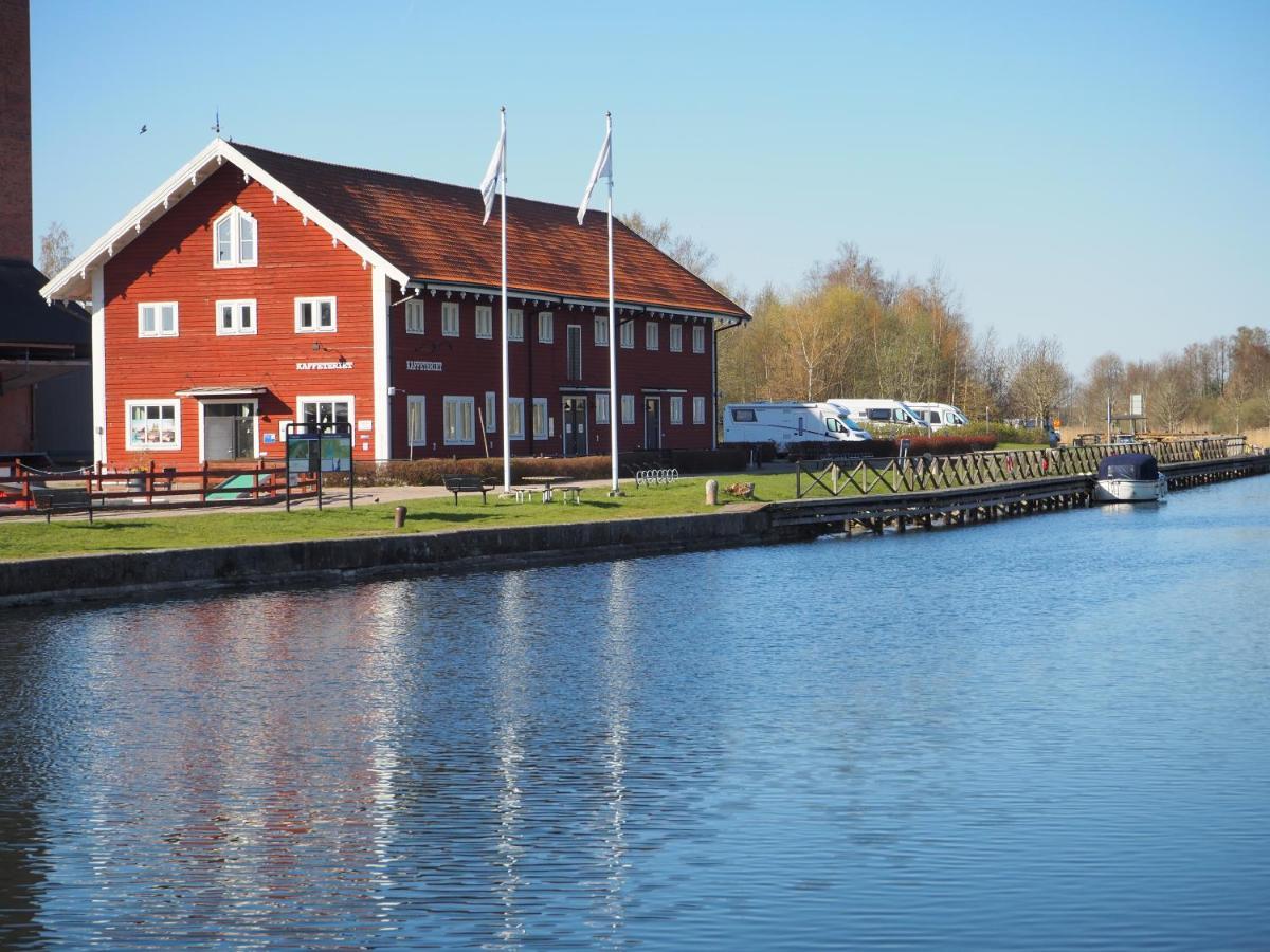 Ferienwohnung Stenkullens Gardshus Borensberg Exterior foto